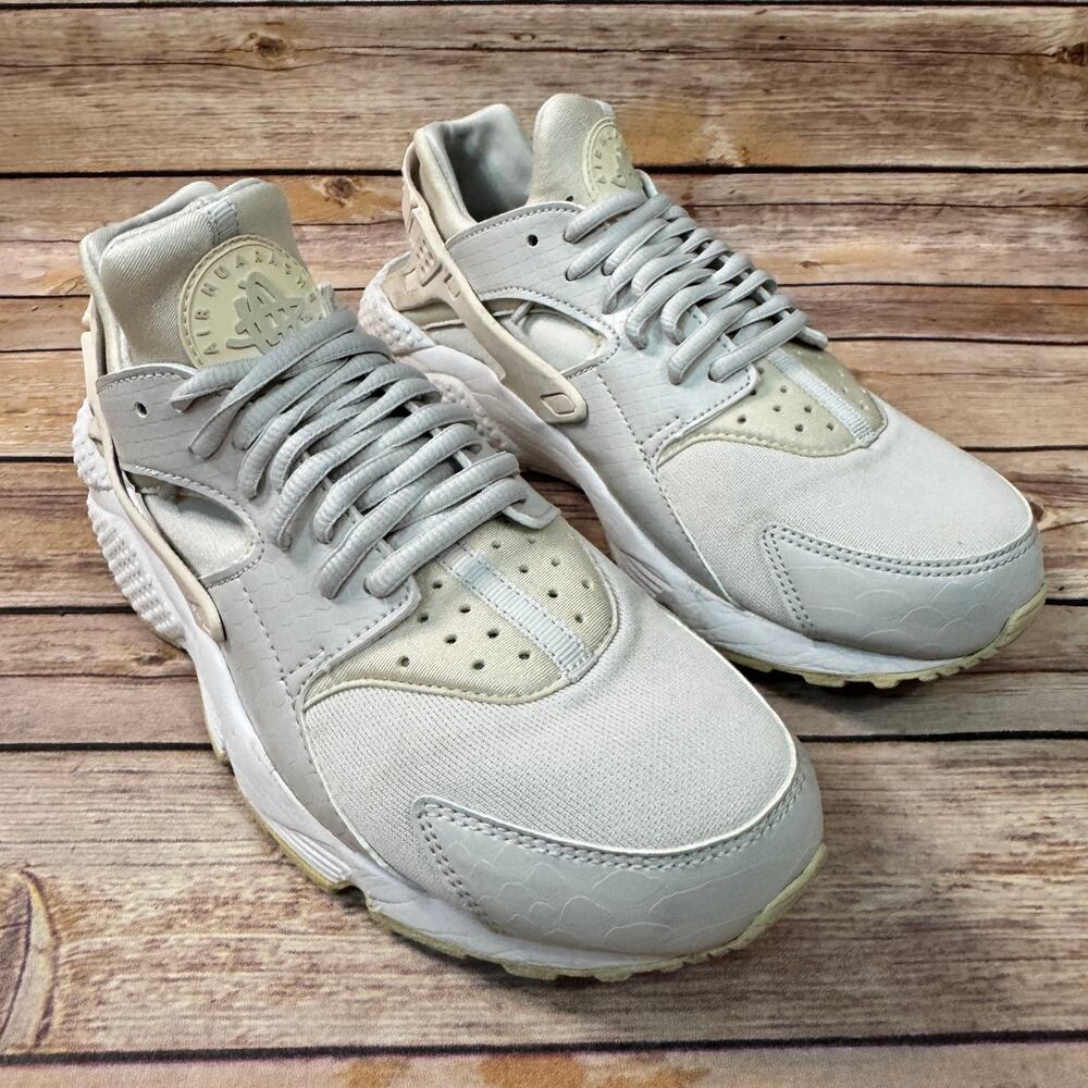 Nike Air Womens Off White Hurache Running Shoes Sneakers 9.5